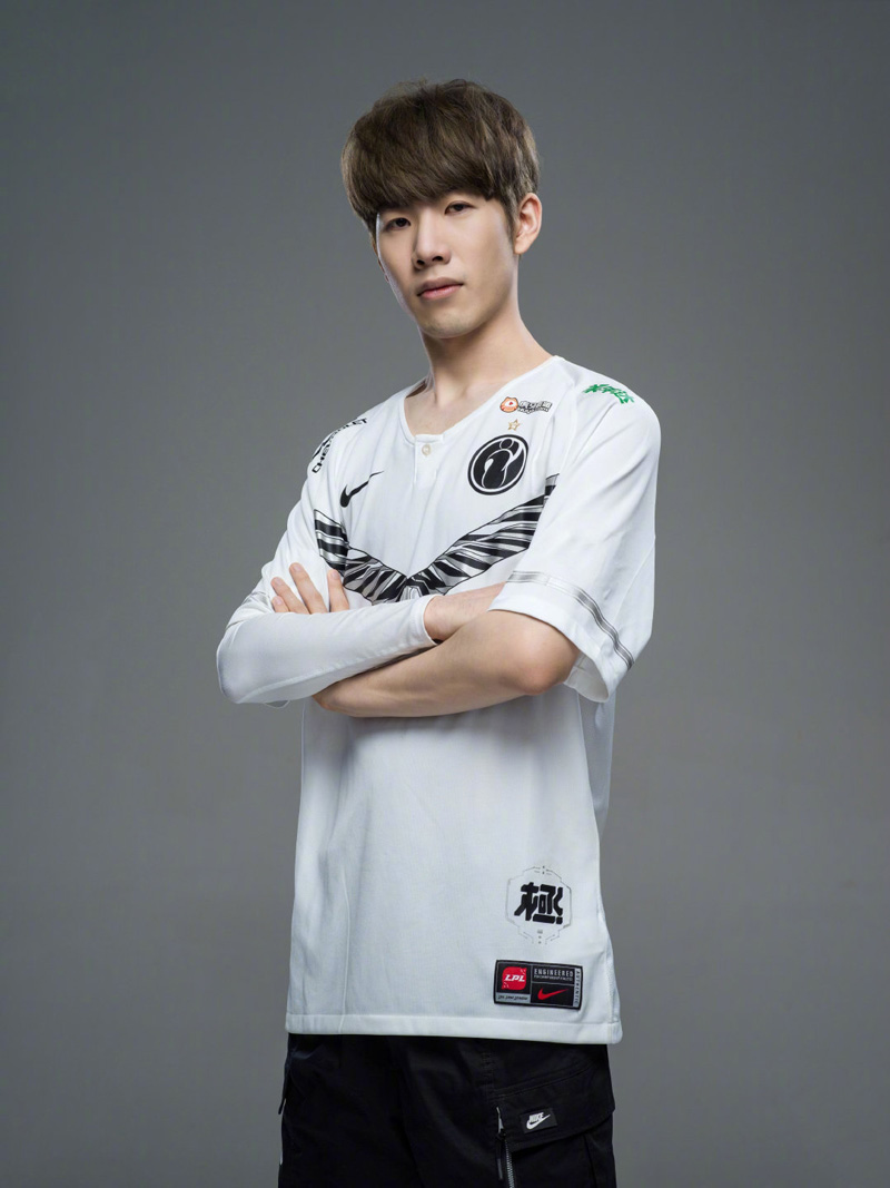 将的出色发 将的出色发