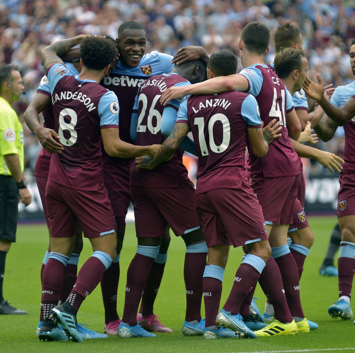 嘘声与回应 嘘声与回应