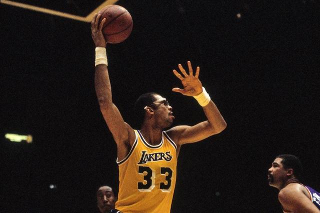 奇的动作是 奇的动作是