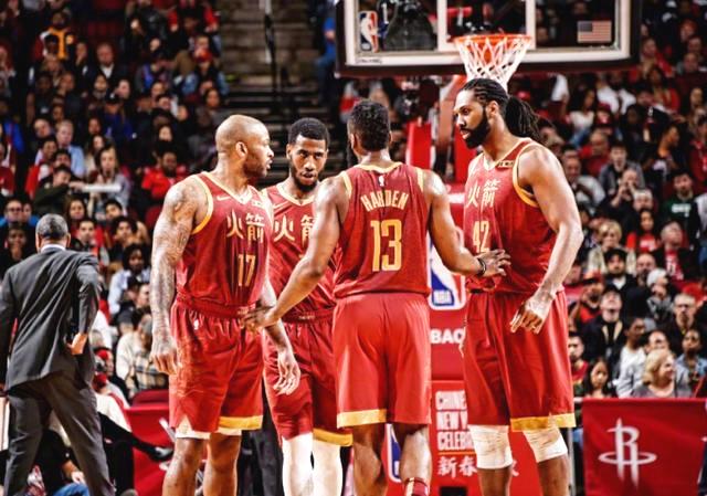 赛拉回到自 赛拉回到自